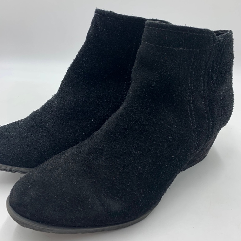 Blondo Waterproof leather side zip ankle boot 7.5